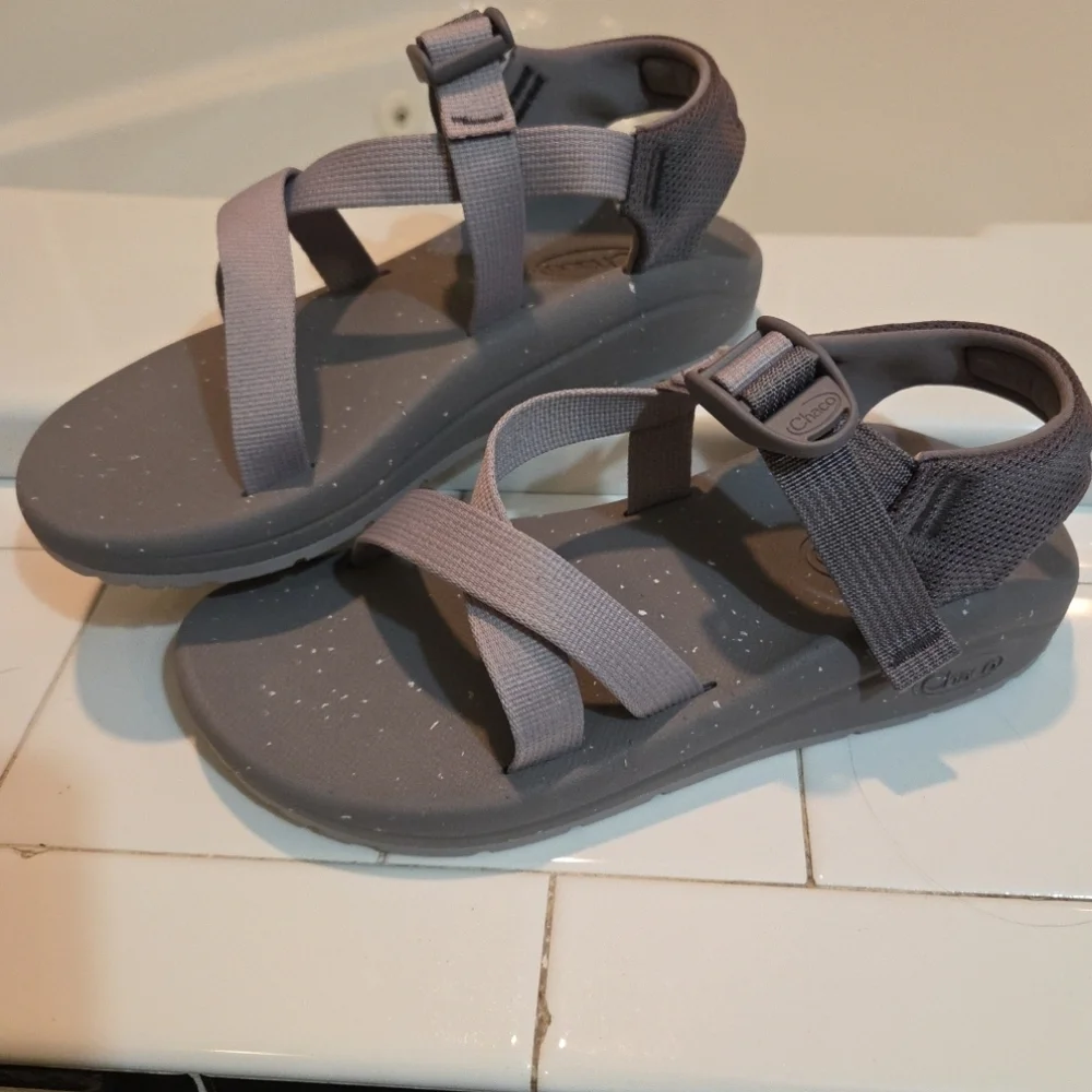 SOLD OUT - Picture 2 of 8